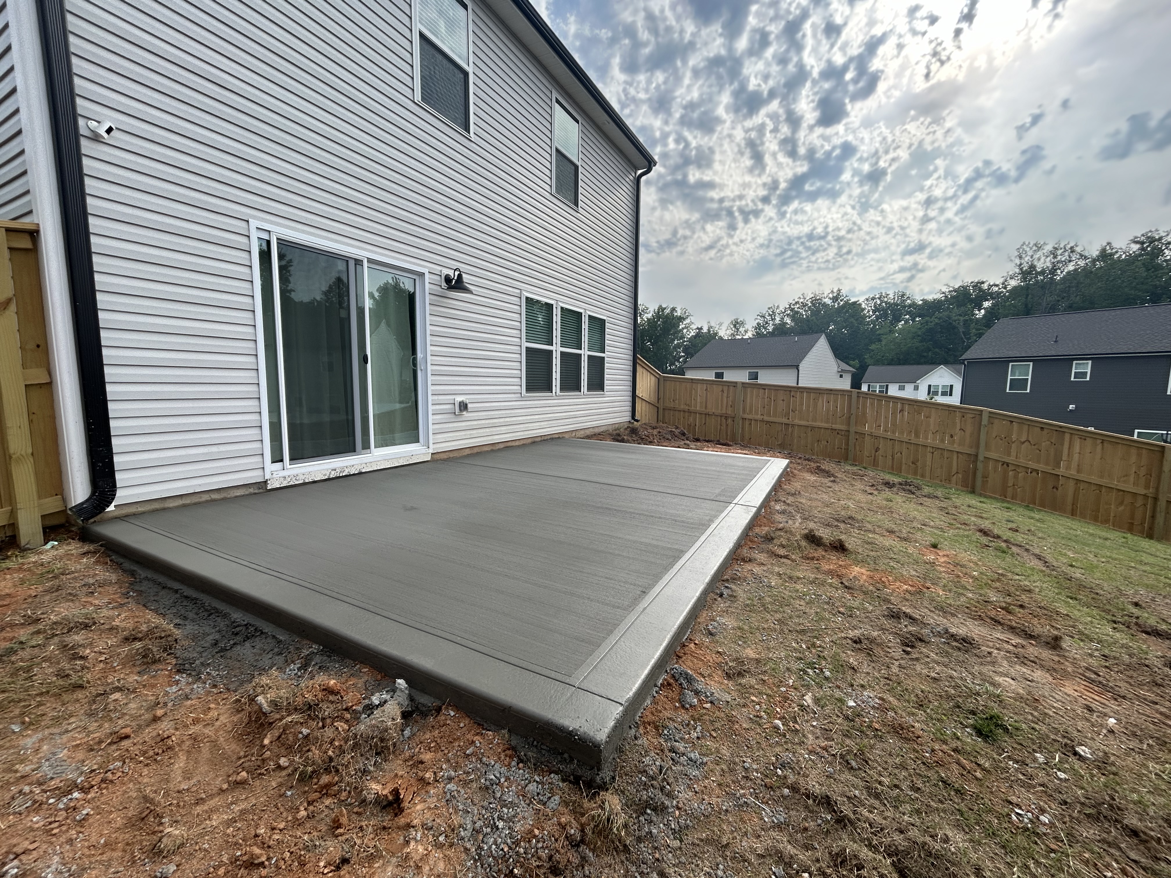 King pool decks in nc project 6