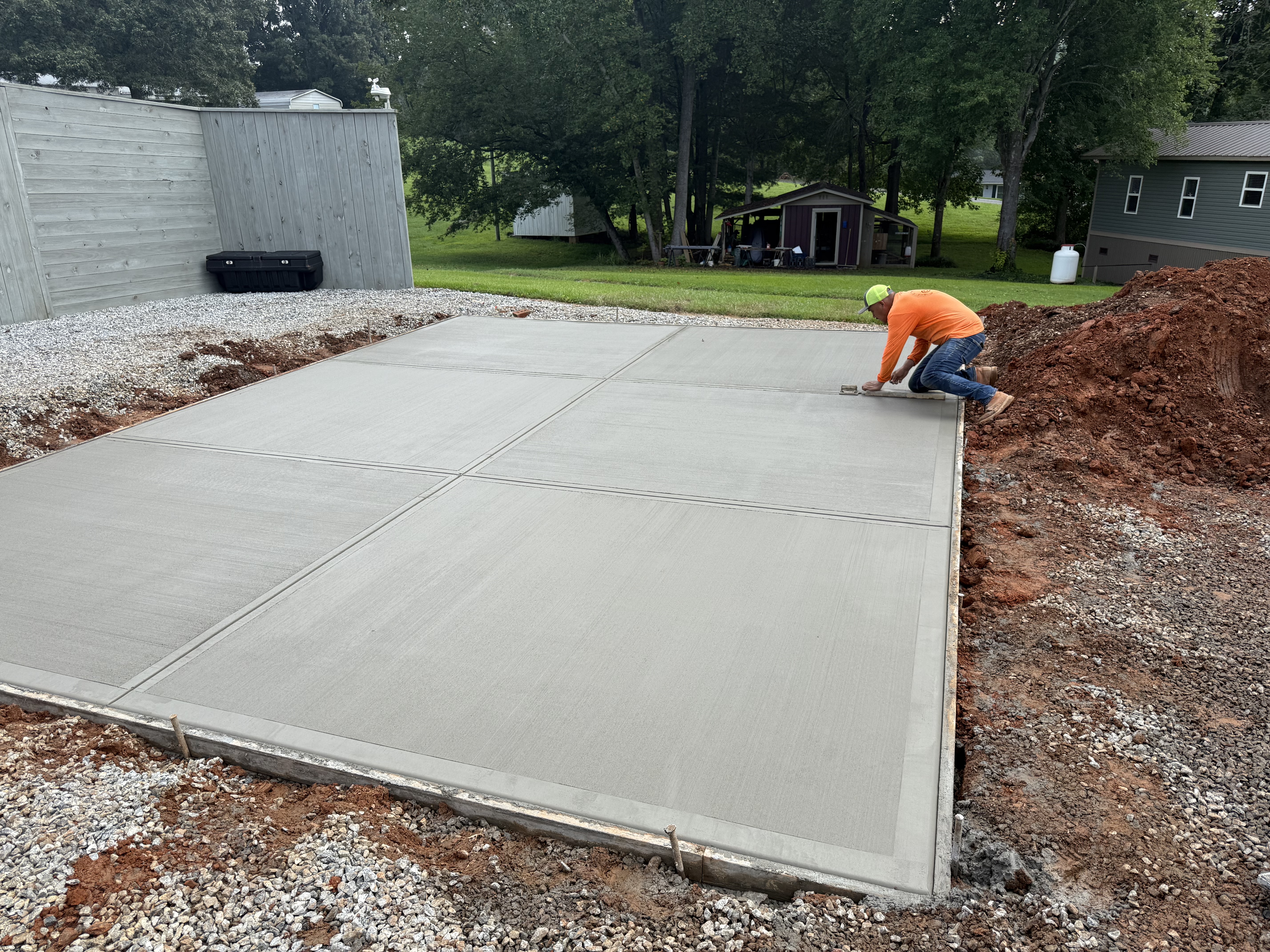 King pool decks in nc project 12