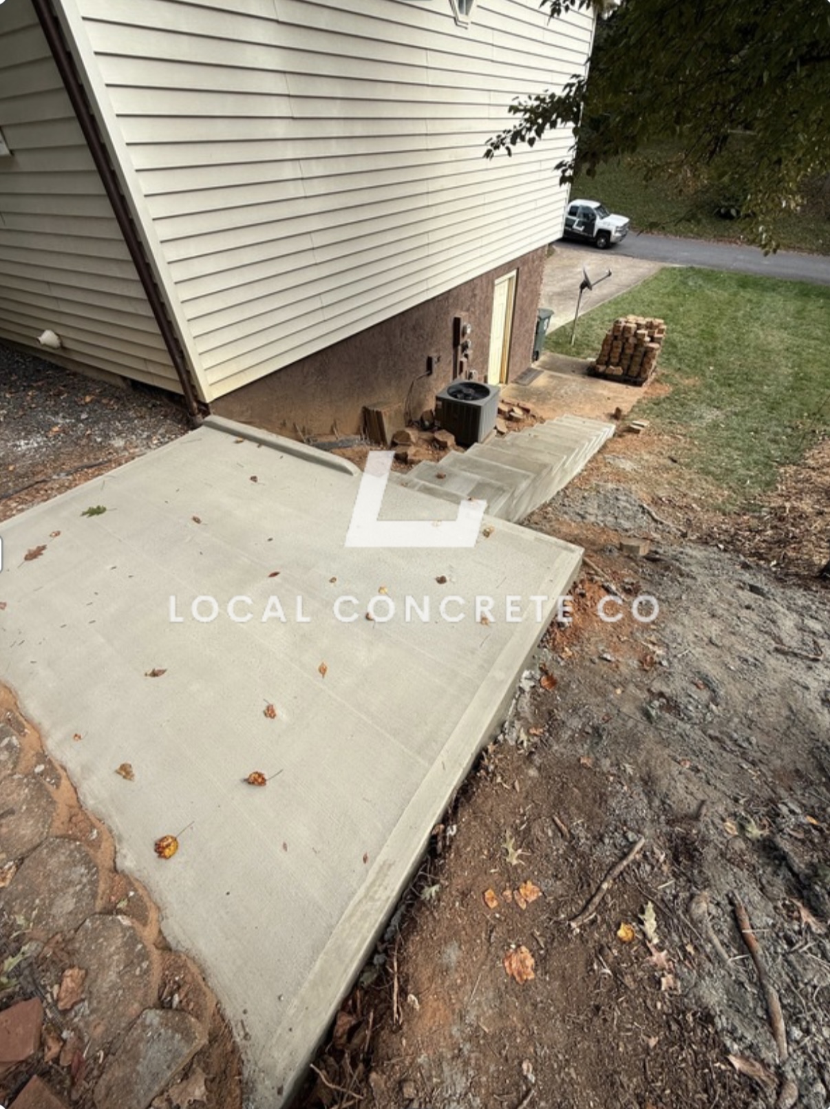 King pool decks in nc project 19